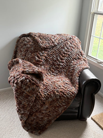 Earth & Stone Chunky Knit Blanket