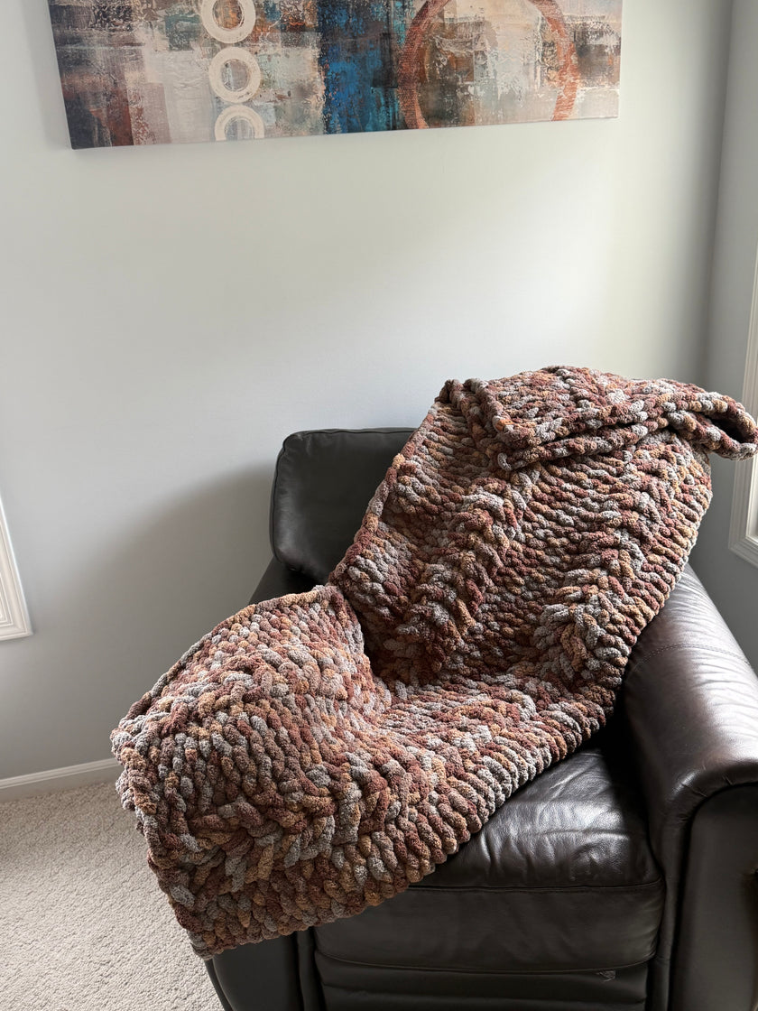 Earth & Stone Chunky Knit Blanket