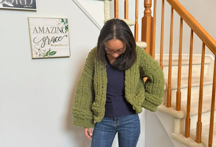 Olive Grove – Chunky Knit Cardigan
