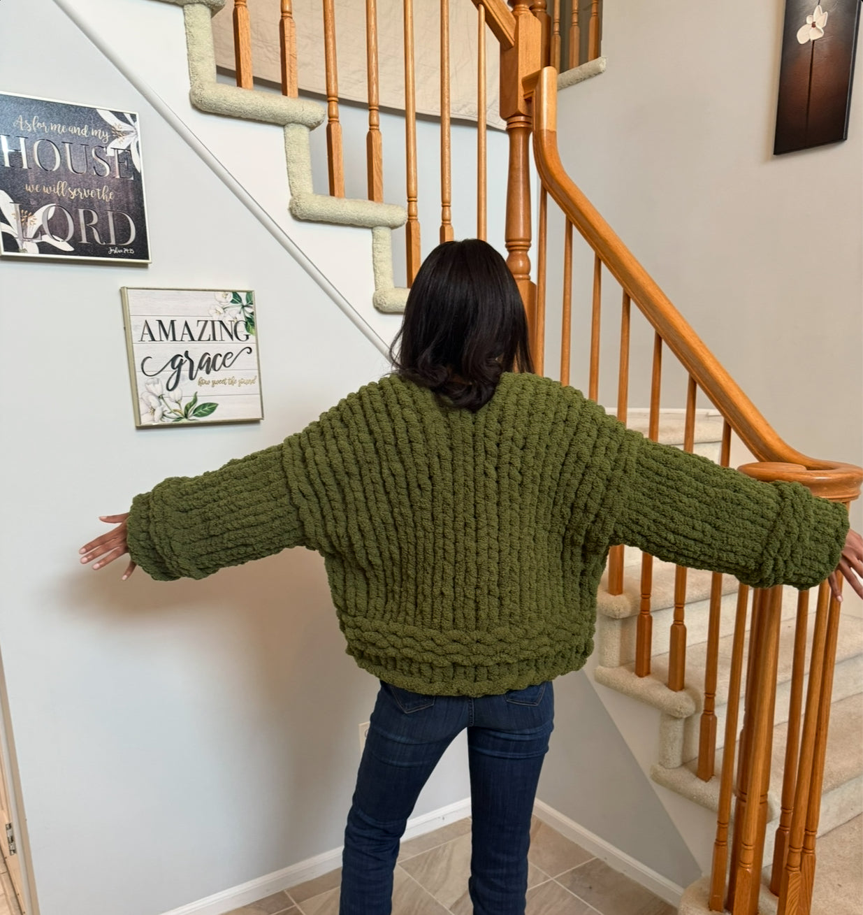 Olive Grove – Chunky Knit Cardigan